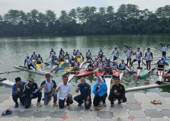 Enam Atlet Dayung Karawang Wakili Jabar di PON XXI Aceh-Sumut Tahun 2024