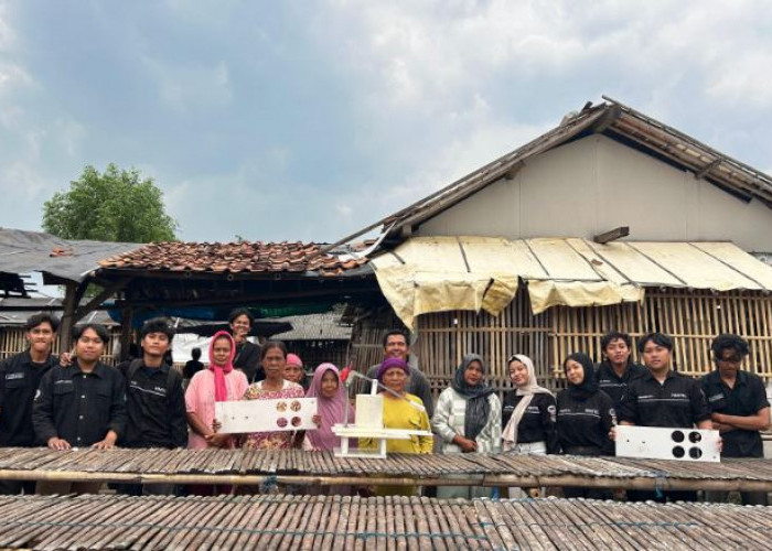 Mahasiswa Himtel Unsika Ciptakan Alat Cetak Terasi, Produktivitas UMKM Meningkat Dua Kali Lipat