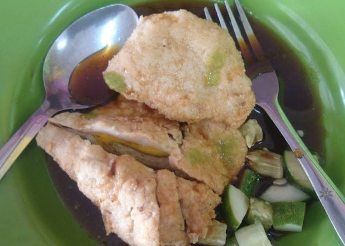 Hidden Gem Kuliner! Rekomendasi 10 Tempat Beli Pempek di Jatimulya Tambun Selatan yang Kuah Cukonya Gurih