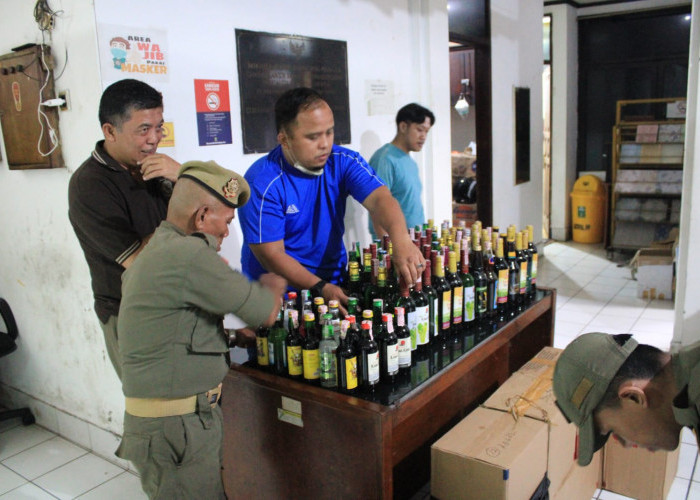 Heboh Bagi-Bagi Bir, Pemkot Bandung Desak DPRD Perketat Perda Trantibum