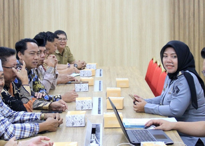 DPRD Karawang Kunjungi Kanwil Kemenkumham Jabar untuk Konsultasi Raperda Penanggulangan Stunting