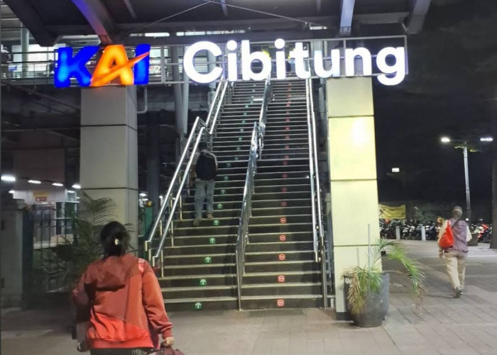 Pergi 13 Hari Tanpa Kabar Dari Rumah, Seorang Remaja Ditemukan di Stasiun Cibitung