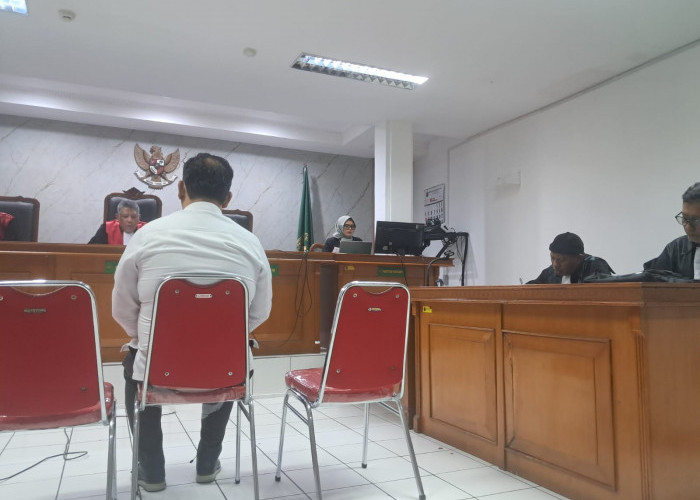 Tak Terbukti di Dakwaan Primer, Rahmat Atong Mengaku Tak Nikmati Uang Korupsi
