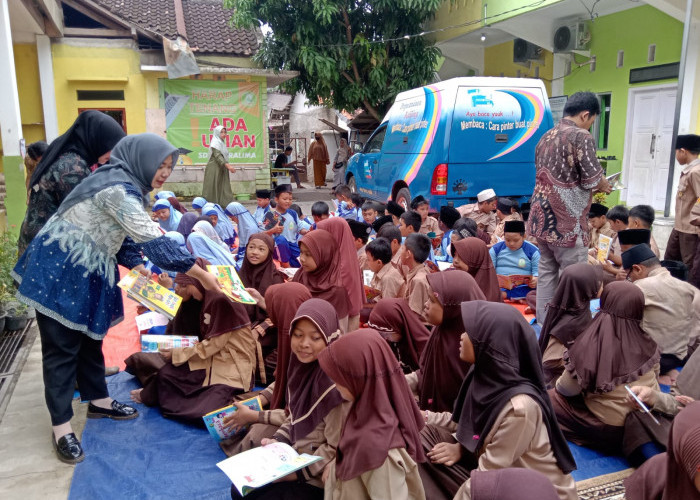 Pustakling Disarpus Karawang Tetap Rutin Lakukan Roadshow ke Berbagai Sekolah