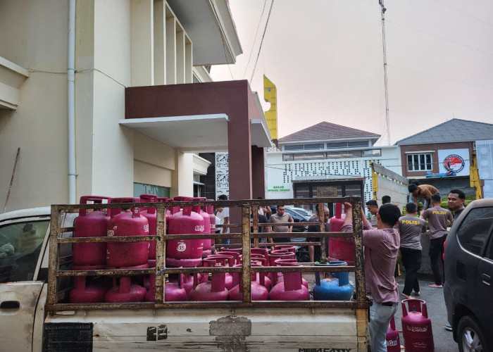 Pengoplosan LPG Subsidi di Karawang Terungkap, Tiga Tersangka Terancam 6 Tahun Penjara dan Denda 60 Miliar