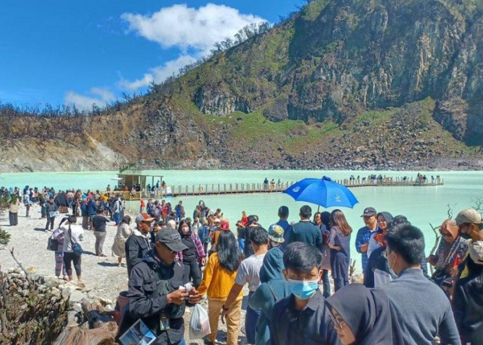 Destinasi Wisata Ciwidey Dipadati Pengunjung Jelang Akhir Pekan