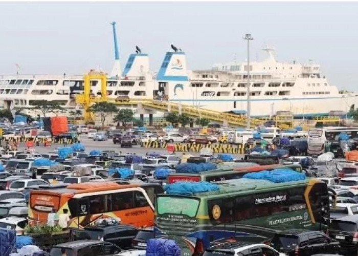 Arus Mudik 2024, Antrean Kendaraan Pemudik Terjadi hingga Sepanjang 2 Kilometer di Kawasan Pelabuhan Merak