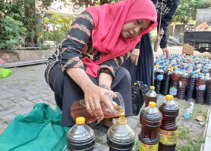 Warga Bekasi Timur Galang “Sedekah Minyak Jelantah”