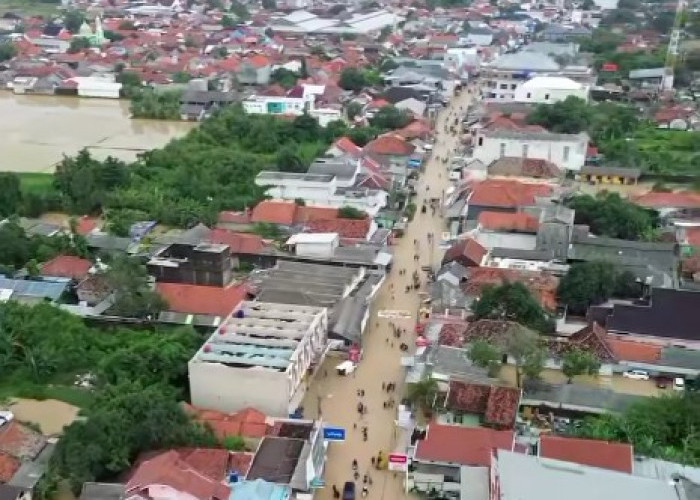 Begini Penampakan Banjir Cilamaya Akibat Tangggul Jebol