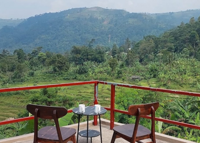 Hanya Modal Rp400 Ribu Bisa Menikmati Glamping dan Menginap di Villa dengan View Gunung Gede Pangrango