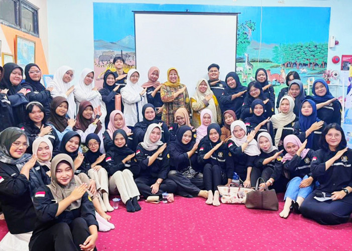 Mahasiswa Unsika Suarakan Isu Buruh dan Kemanusiaan Lewat Panggung Puisi 
