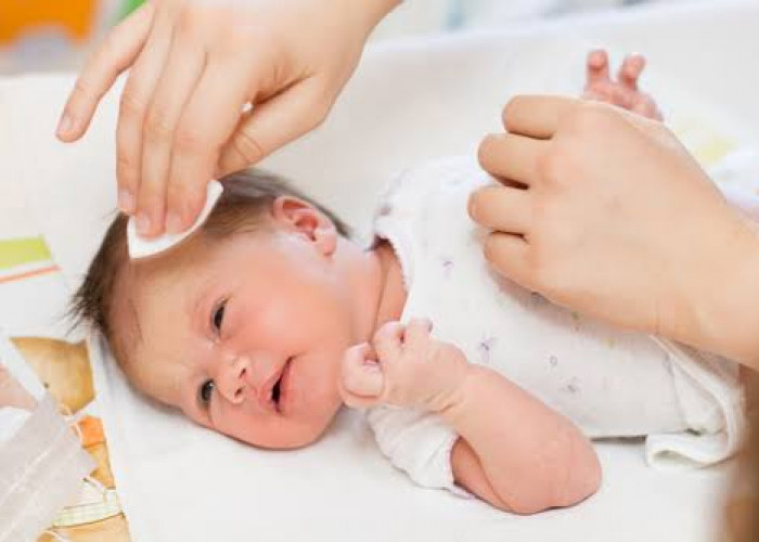 Tips Merawat Kulit Bayi Untuk New Moms