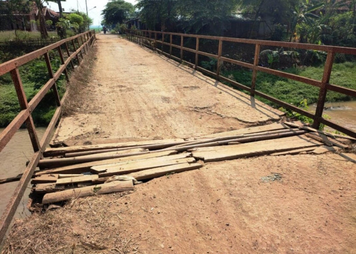 Jembatan Warisan Belanda di Tirtamulya Rawan Ambrol