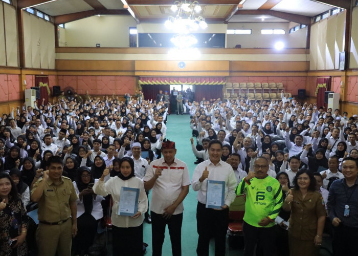 Ribuan Guru PPPK di Kota Bekasi Terima SK, Ini Pesan Plt Wali Kota Bekasi 