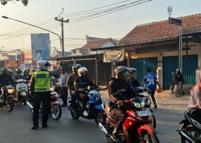 JEMBATAN MUNJUL 2 DIPERBAIKI, ARUS LALU LINTAS DI BALEENDAH BANDUNG DIALIHKAN