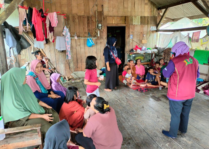 Hari ke-4 di Posko Banjir Karangligar, Puluhan Bayi Alami Masalah Gizi, 165 Balita dan Ibu Hamil Kurang Asupan