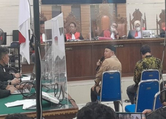 Bupati Lampung Timur Beri Uang Rp100 Juta dan Rekomendasikan Masuk Fakultas Kedokteran Unila