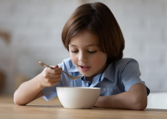 Orang Tua Wajib Tahu, Inilah 5 Menu Sarapan yang Sebaiknya Dihindari untuk Kesehatan Anak