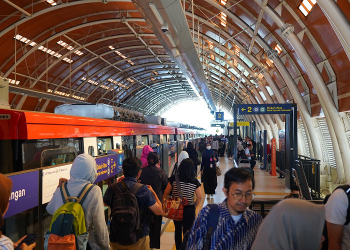 Pengguna LRT Jabodebek Meningkat 12 Persen, Simak 6 Tips agar Perjalanan Tetap Nyaman saat Jam Sibuk