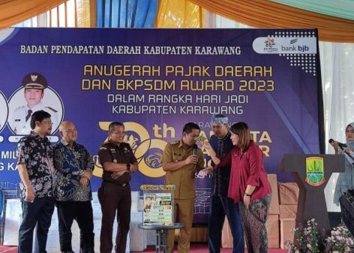 Momen Seru Perayaan HUT Karawang ke-390 di Bapenda Karawang