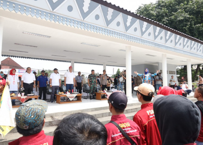 Peringatan Puncak Hari Buruh di Kota Bekasi Bertabur Doorprize