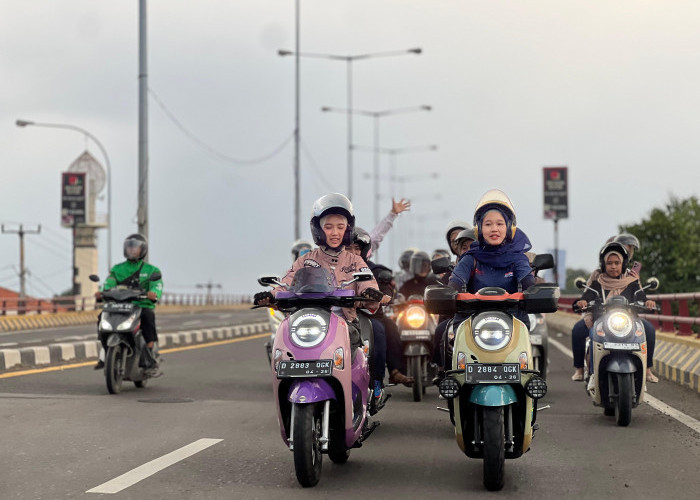 Ketika Hijabers Serenity Ride Satukan Pecinta Scoopy yang Stylish  