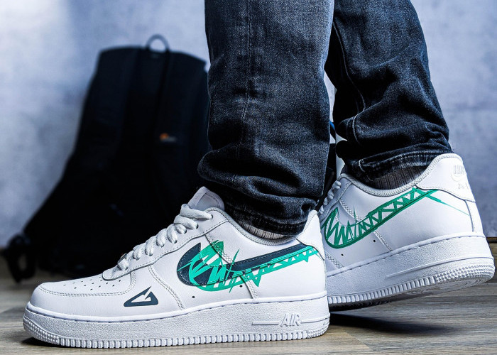 12 Sepatu Sneakers Lokal Paling Nyaman untuk Kerja Seharian, Nomor 11 Jadi Favorit Pekerja Kantoran