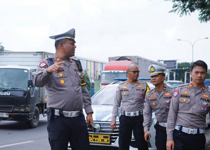 Polres Karawang Terjunkan 85 Personel, Antisipasi  Kemacetan saat Libur Panjang Imlek 2026