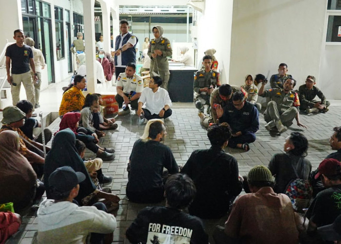 28 PPKS Terjaring Operasi Gabungan Satpol PP dan Dinsos Karawang