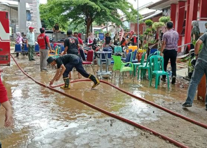 Banjir di Lampung Selatan Belum Surut, Puluhan Rumah Warga Terdampak, BPBD Bersiaga di Lokasi