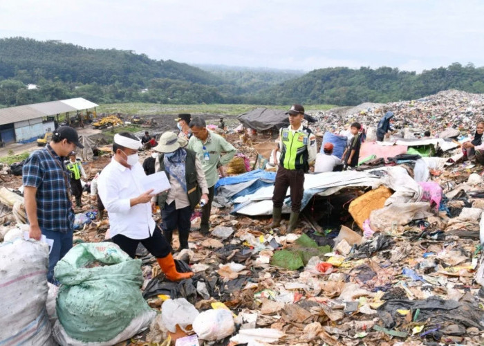 Pemprov Jabar Batasi Pembuangan Sampah ke TPA Sarimukti, Kota Bandung Hanya Diberi Jatah 981 Ton/Hari