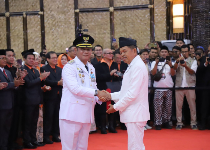 KDM Tantang Bupati Asep Bereskan Kabupaten Bekasi