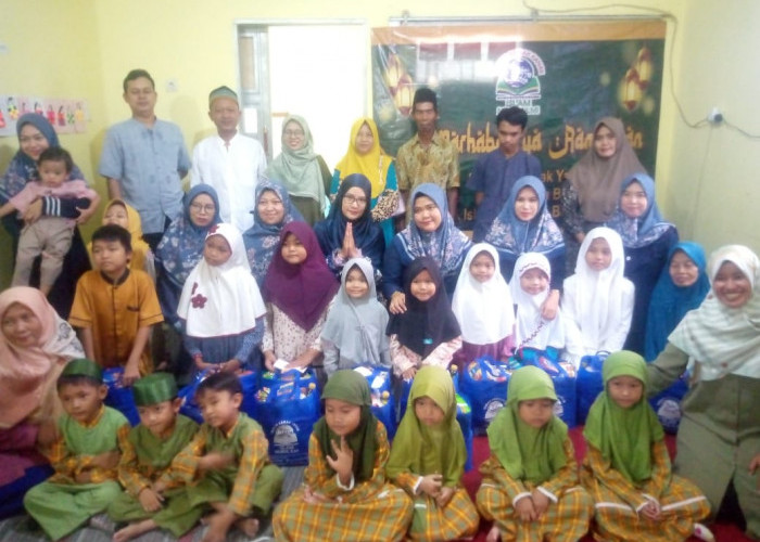 TK Islam Nurul Ilmi Gelar Santunan, Tumbuhkan Jiwa Sosial Siswa di Momen Ramadan