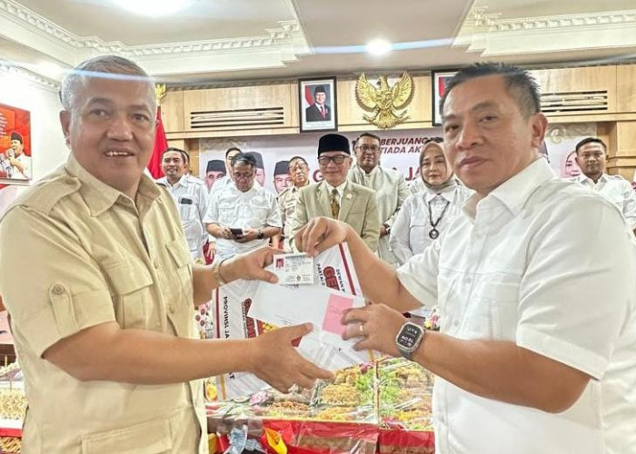 Bupati Karawang Terpilih, H. Aep Syaepuloh Resmi Bergabung dengan Partai Gerindra 