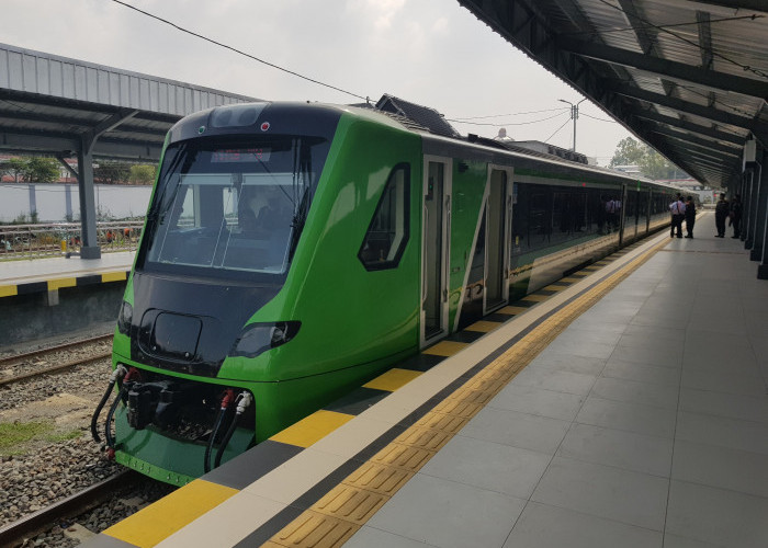 Daop 2 Siapkan Kereta Api Feeder, Dukung Konektivitas Kereta Cepat Jakarta-Bandung