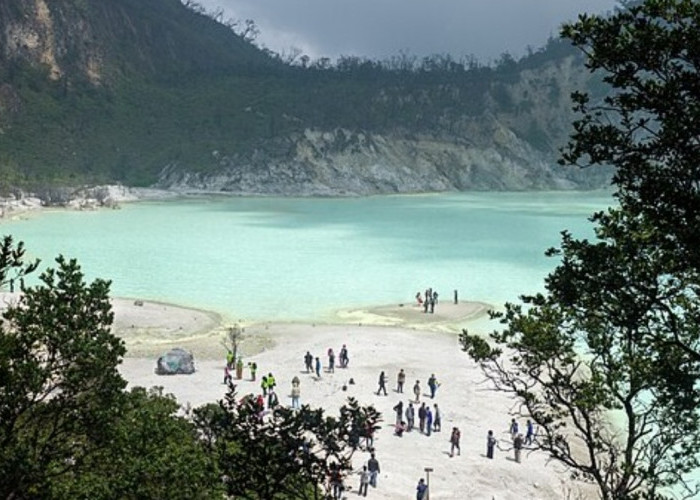 Kawah Putih Diprediksi Jadi Destinasi Wisata Favorit Jawa Barat pada Libur Akhir Tahun 2026