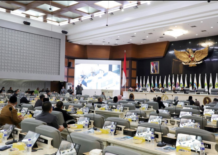 DPRD JAWA BARAT BAHAS DUA RANPERDA STRATEGIS UNTUK PEMBANGUNAN DAERAH