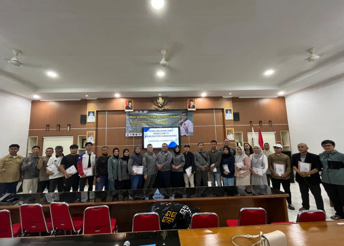 Diwarnai Buka Puasa Bersama, Pengcab TI Kabupaten Karawang Kukuhkan 18 Unit Taekwondo