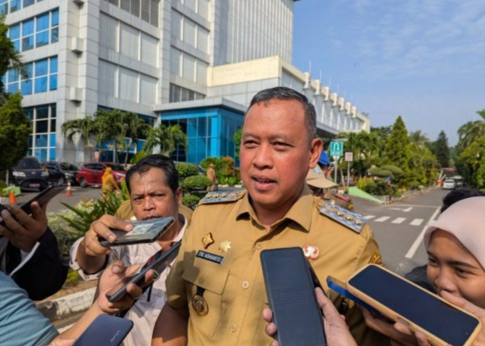 Wali Kota Bekasi Tolak Fasilitas Mewah, Kontras dengan DPRD yang Masih Nikmati Tunjangan