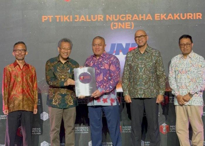 Indonesia Logistic Awards 2024: JNE Kembali Raih Penghargaan Courierof The Year