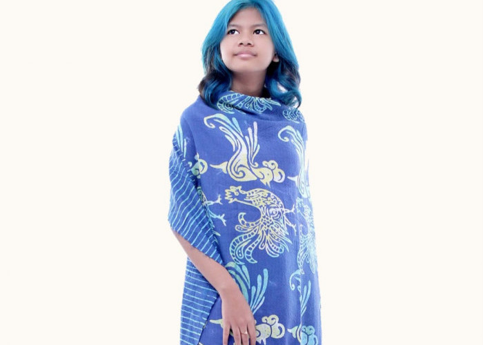 Usung Motif Ayam Ciparage, Desainer Muda Karawang Bawakan Batik Eco-Fashion di World Nomad Games 2026