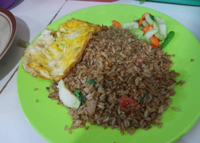 10 Tempat Makan Nasi Goreng Enak di Jatimulya Tambun Selatan yang Jarang Gagal, Nomor 9 Full Porsi Besar!