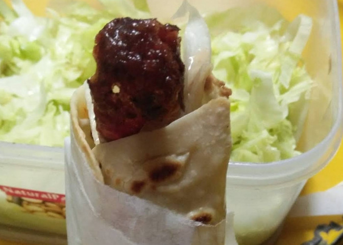 11 Rekomendasi Kebab Paling Enak di Jatimulya Tambun Selatan, Nomor 1 Jadi Buruan Pecinta Kebab!