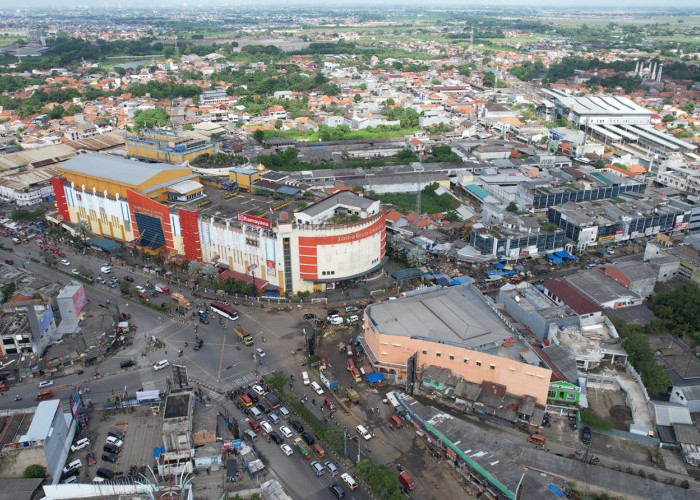 Macet SGC Tak Kunjung Terurai, Penataan Pasar Tumpah Akan Dilakukan