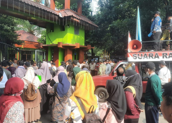 BMPS Gelar Aksi Tuntut Rombel SMPN di Kota Bekasi Tidak Lebihi Standar 