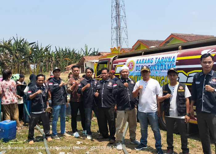 Bencana Kekeringan di Kabupten Bekasi Kian Parah, Karang Taruna Sukadami Distribusikan Air Bersih