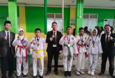 Membanggakan, Lima Siswa MI Al I’anah Ukir Prestasi di Kejurcab Taekwondo Karawang 2026