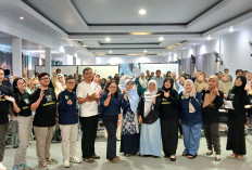 Dorong Literasi AI di Dunia Pendidikan, Mafindo Gelar AI Goes To School di SMKN 1 Kota Bekasi