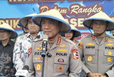 Wakapolri Tanam Jagung di Cikarang 