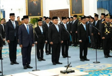 Prabowo Lantik 18 Pejabat, Suyudi Ario Seto Resmi Jadi Kapolri